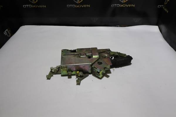 FORD TRANSİT 120 - 120 V ÇIKMA PARÇA TRANSİT V347 SÜRGÜLÜ KAPI KİLİDİ